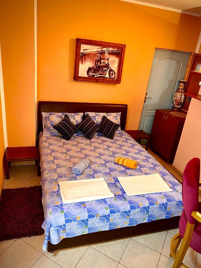 Vila Duricic 300M Od Mora Ξενοδοχείο Ðenovići Εξωτερικό φωτογραφία