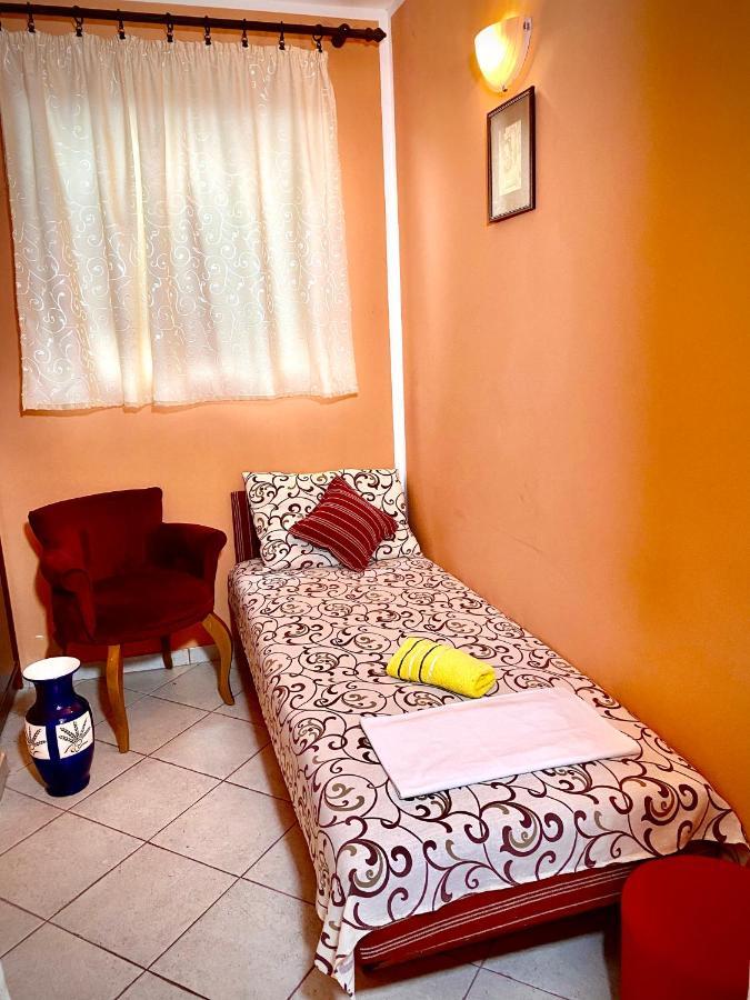 Vila Duricic 300M Od Mora Ξενοδοχείο Ðenovići Εξωτερικό φωτογραφία